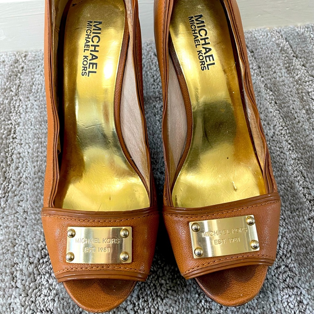Michael Kors Carmel Leather Peep Toe Heels